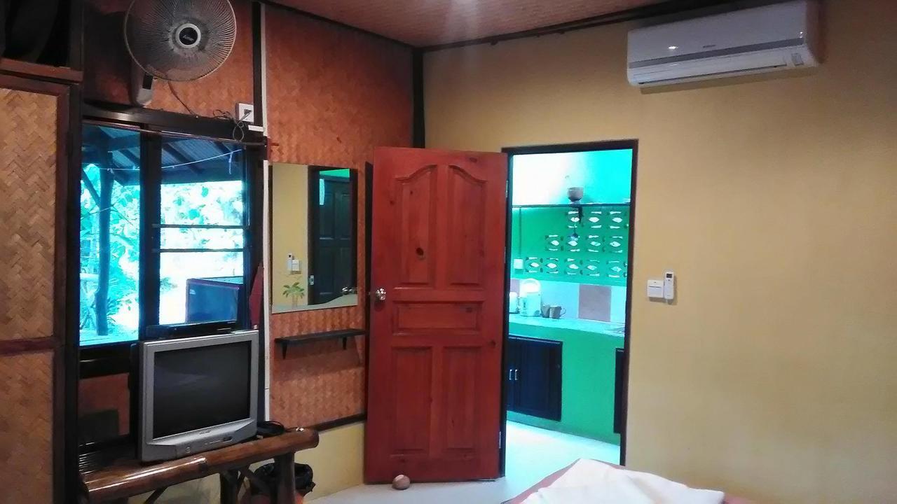 Hotel Dugong Koh Sukorn Ko Sukon Exterior foto